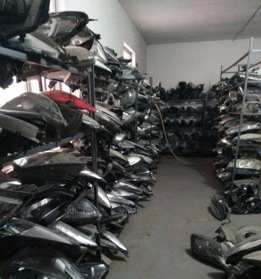 長期高價回收奔馳汽車配件，助力循環(huán)經濟