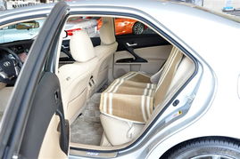 銀裝素裹，從容有度——銳志銀金屬色的空間美學與實用哲學